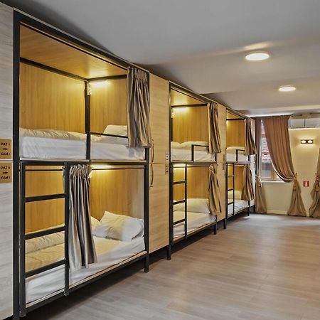 Ramana Garden Hostel - Self-Service Accommodation บูคาเรสต์ ภายนอก รูปภาพ